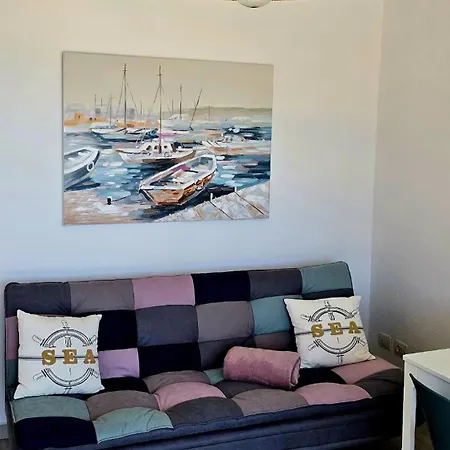 Americas Blue Ocean Адехе